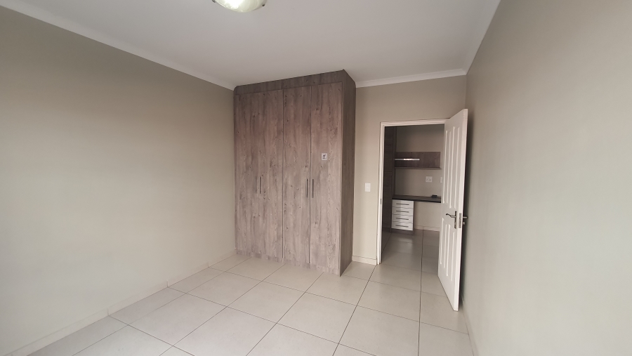 5 Bedroom Property for Sale in Beacon Bay North Eastern Cape